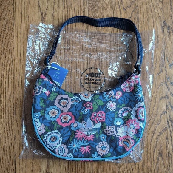 NWT Liberty Of London Adidas Collab Floral Print Shoulder Bag Juniors Multicolor - Picture 1 of 10